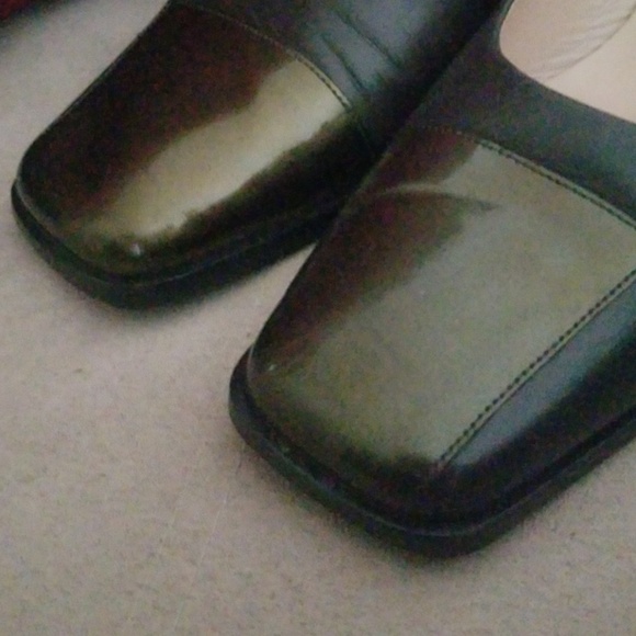 Gray Peter Kaiser leather pumps - Picture 7 of 7